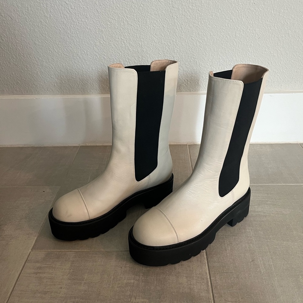 Stuart Weitzman cream Chelsea Boot